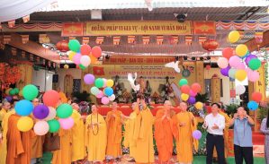 Phật giáo huyện Phú Riềng tổ chức Đại lễ Phật Đản PL.2567- DL.2023 và trao quyết định bổ nhiệm trụ trì chùa Long Sơn