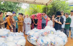 Chùa Thanh Tấn Trao Quà Yêu Thương