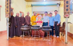 Đoàn lãnh đạo sở dân tộc – Tôn giáo tỉnh Bình Phước đã đến thăm, chúc mừng chư Tôn đức BTS Phật giáo Việt Nam huyện Bù Đăng Nhân dịp đại lễ Vesaka 2025